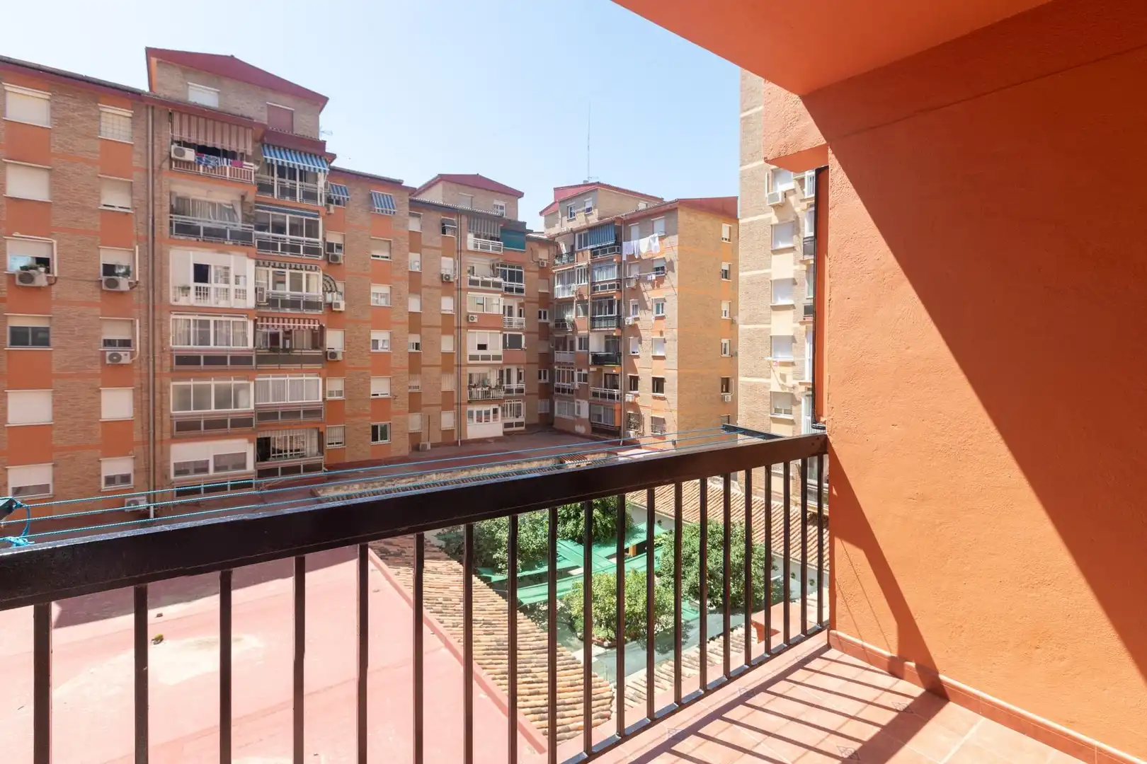 Piso en venta en AYALA, Parque Ayala - Jardín de la Abadía - Huelín