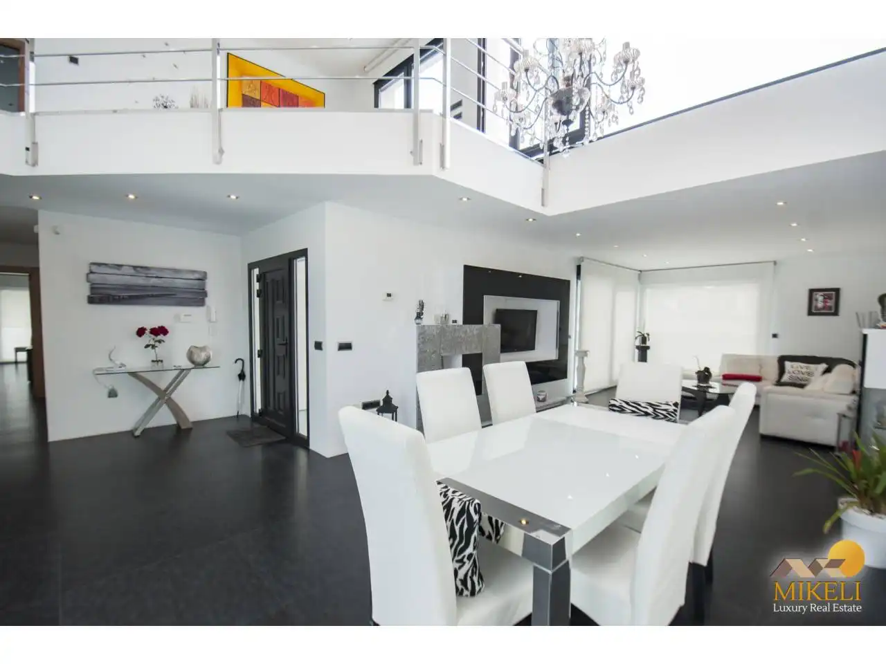 Comedor de Casa o chalet en venta en Santa Cruz de Bezana con Calefacción, Jardín privado y Terraza