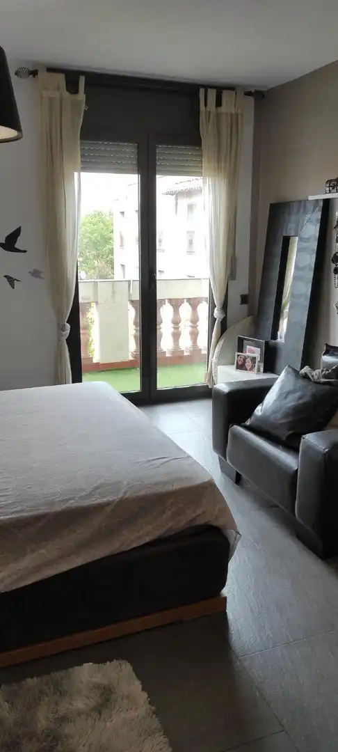 Habitación de Piso en venta en Centelles con Calefacción y Balcón