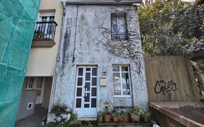 Exterior view of House or chalet for sale in Rianxo