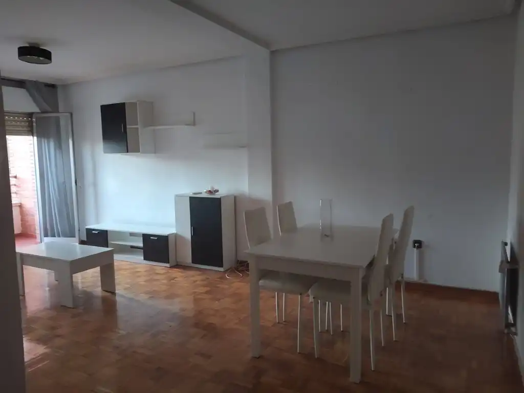 Flat with lift to rent in Centro