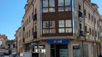 Vista exterior de Àtic en venda en Cambados amb Calefacció, Parquet i Terrassa
