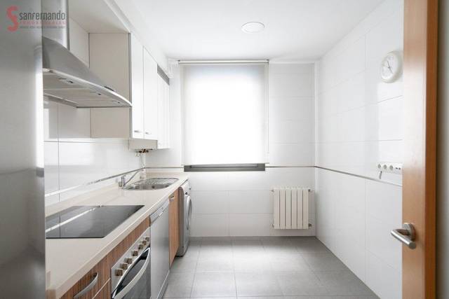 Piso en Venta en Calle Eusebio Santamaría en Peñacastillo - Nueva Montaña