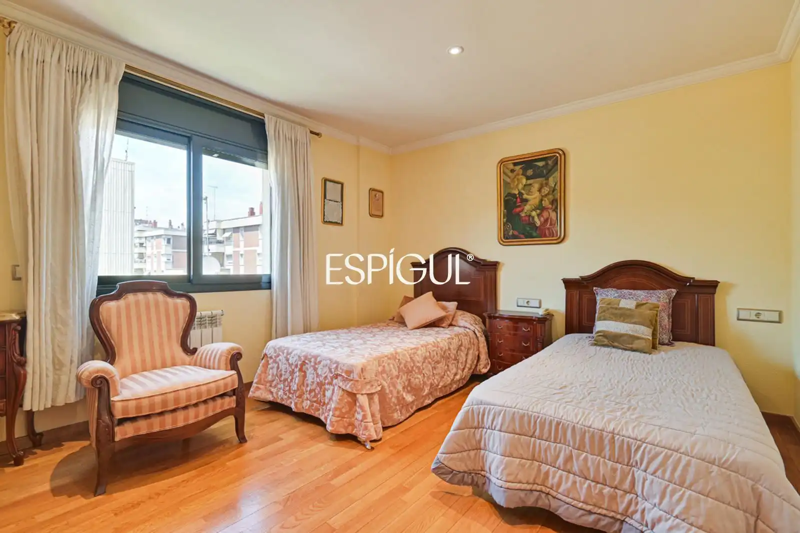 Habitación de Dúplex en venta en Arenys de Mar con Aire acondicionado, Calefacción y Terraza