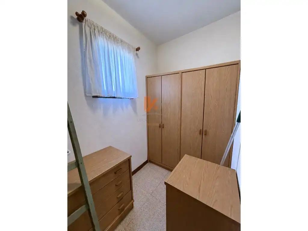 Dormitori de Casa o xalet en venda en Santiago de Compostela  amb Jardí privat i Terrassa