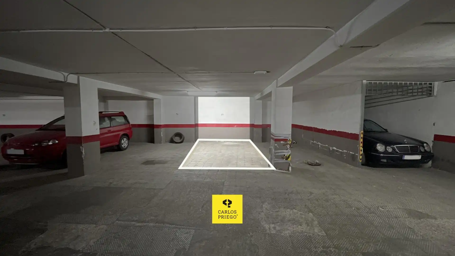 Parkplatz von Garage zum Verkauf in Córdoba
