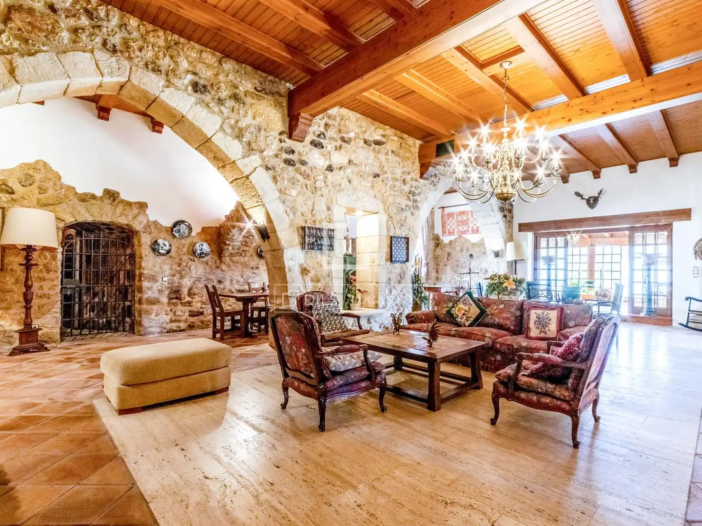 Sala d'estar de Finca rústica en venda en Castellet i la Gornal amb Jardí privat, Parquet i Terrassa