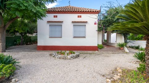 Chalet en un terreno con huerto y pozo propio