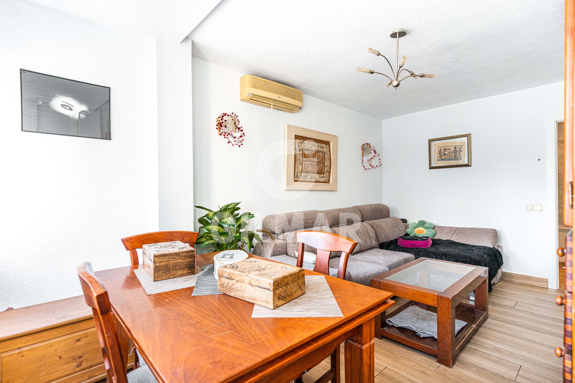 Living room of Flat for sale in  Madrid Capital  with Air Conditioner, Heating and Terrace