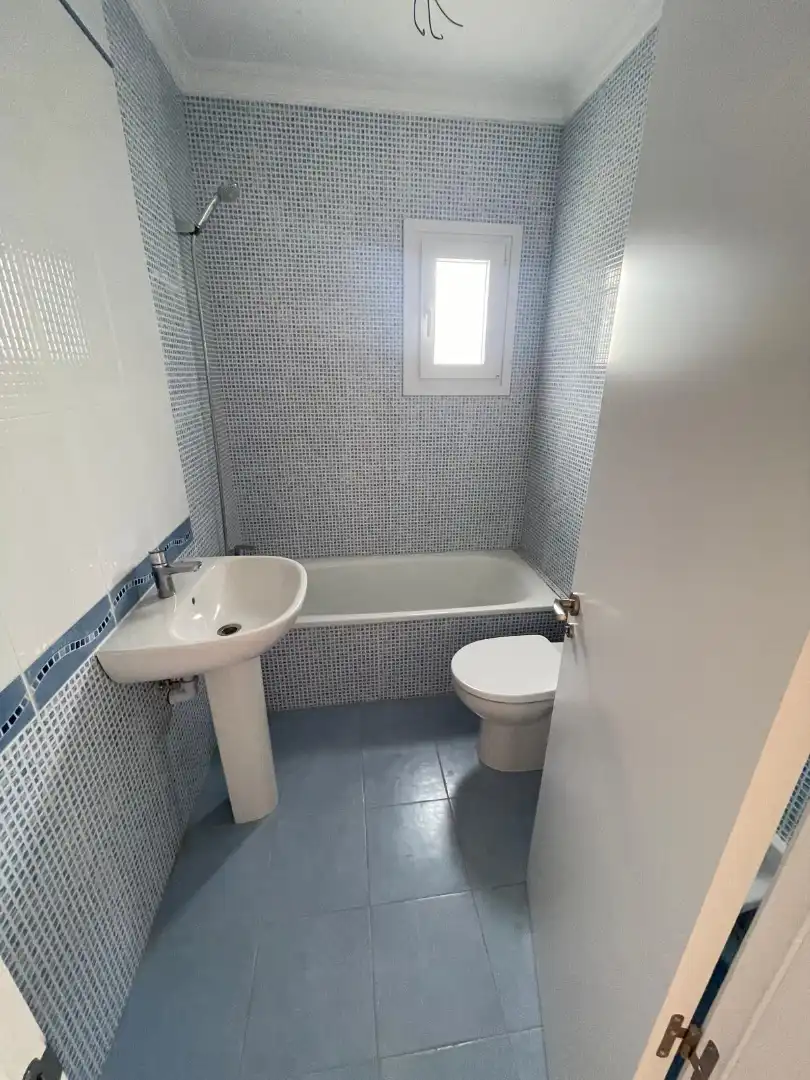 Bany de Àtic en venda en Torrox amb Terrassa i Traster