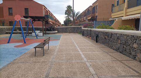 Foto 2 de Apartamento en venta en Costa del Silencio, Arona