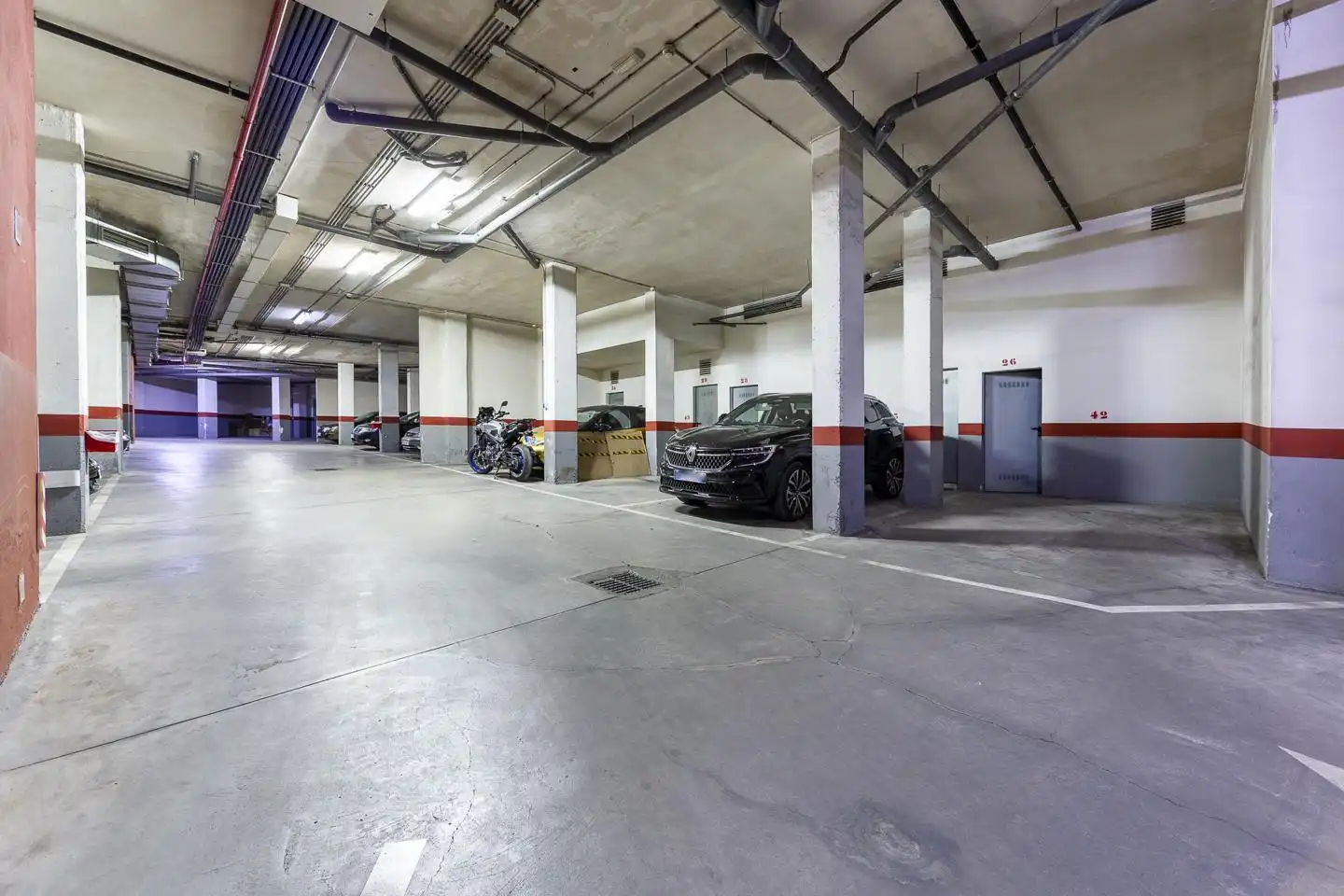Parking de Planta baja en venta en Almería con Aire acondicionado, Terraza y Trastero