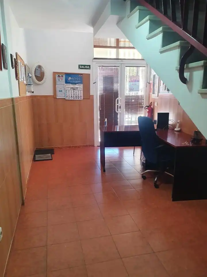 Büro zum Verkauf in Melilla