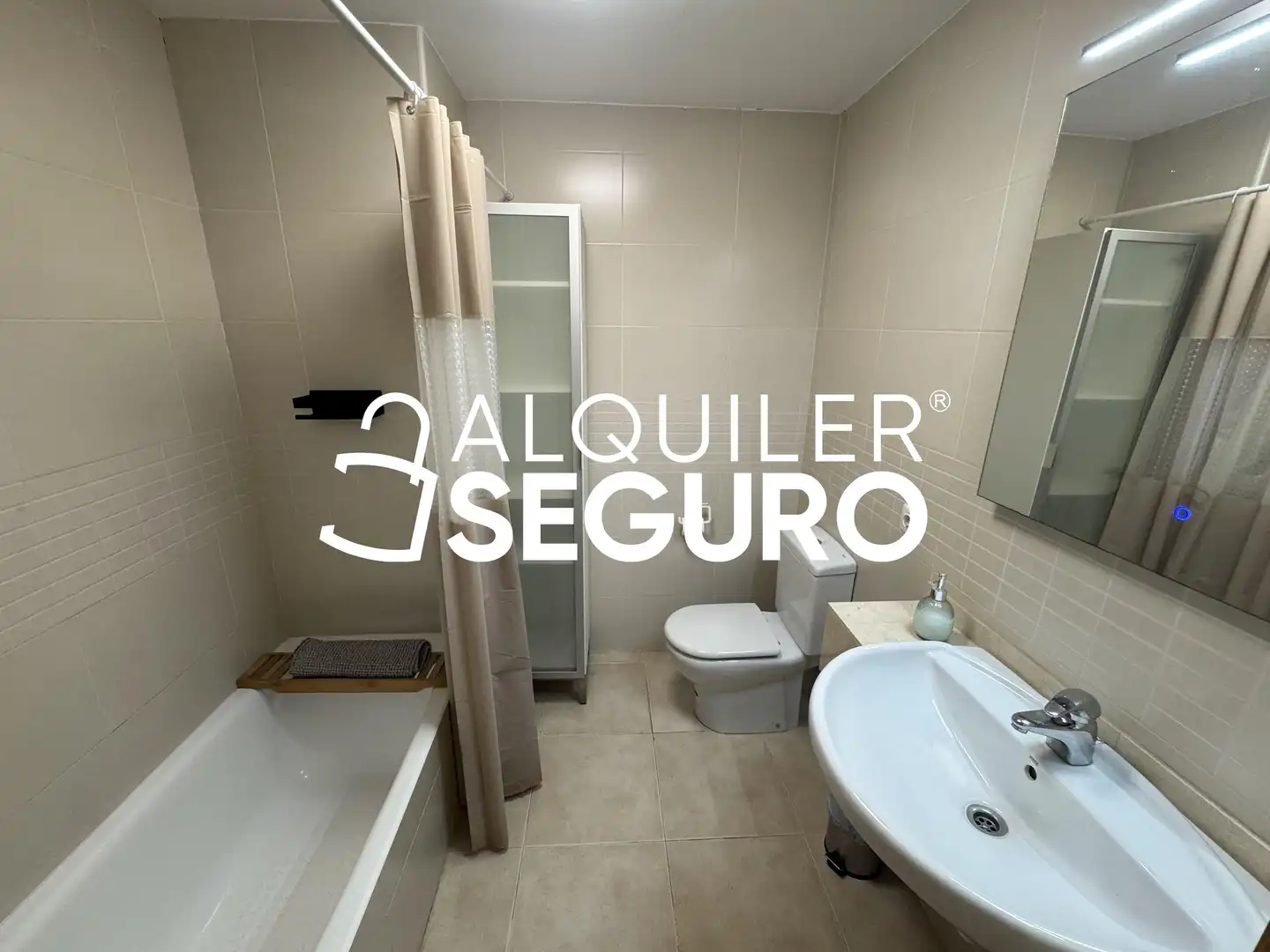 Bathroom of Flat for rent in Llucmajor