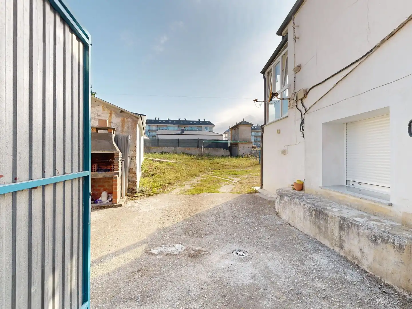 Vista exterior de Casa o xalet en venda en Foz amb Calefacció, Jardí privat i Terrassa