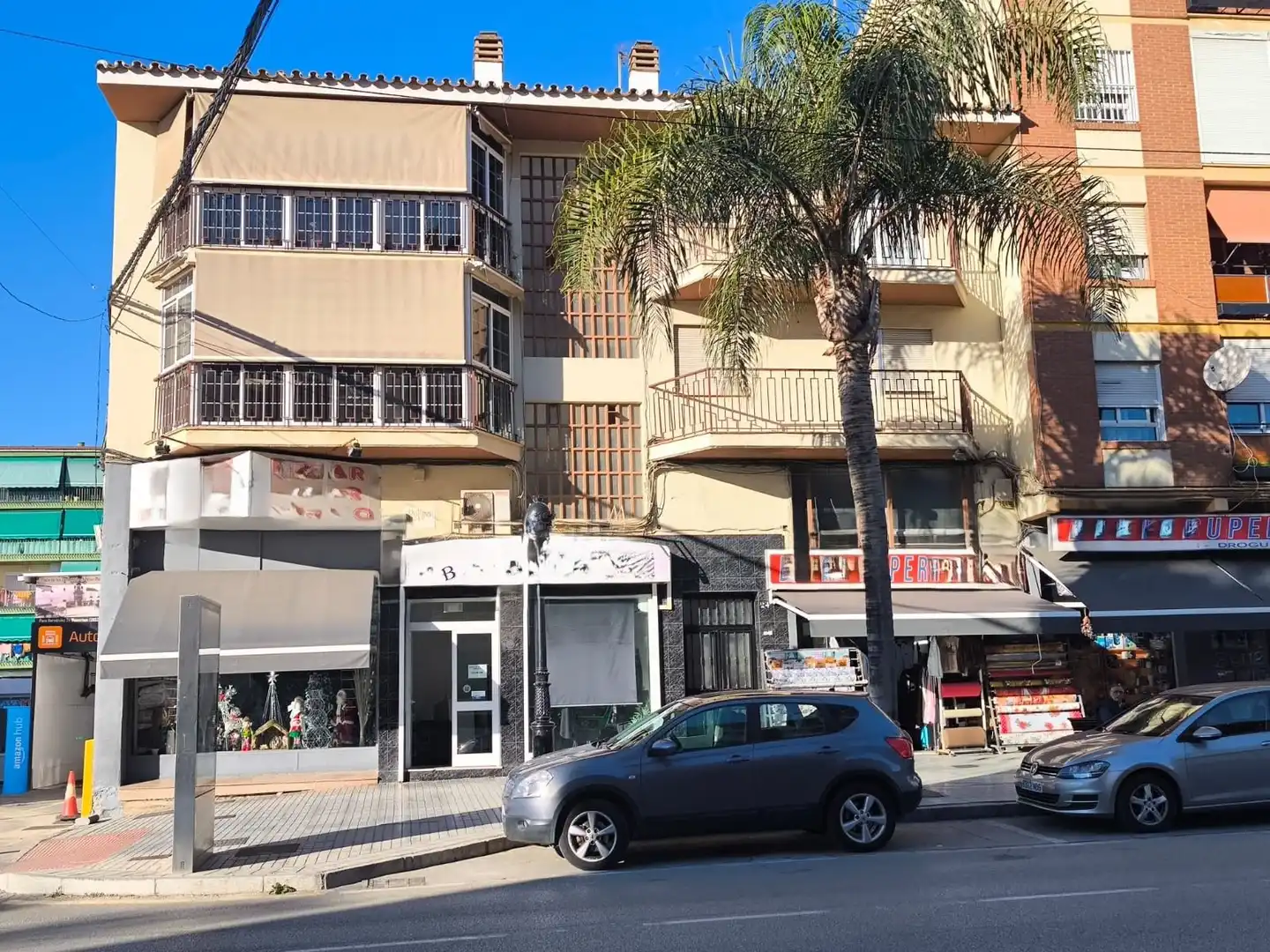 Local comercial en venda a Avenida VIVAR TELLEZ, imagen 2