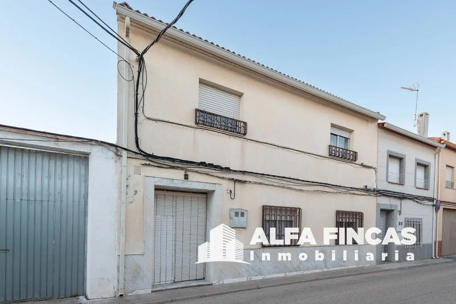 Vista exterior de Casa o chalet en venta en El Provencio   con Calefacción, Jardín privado y Trastero
