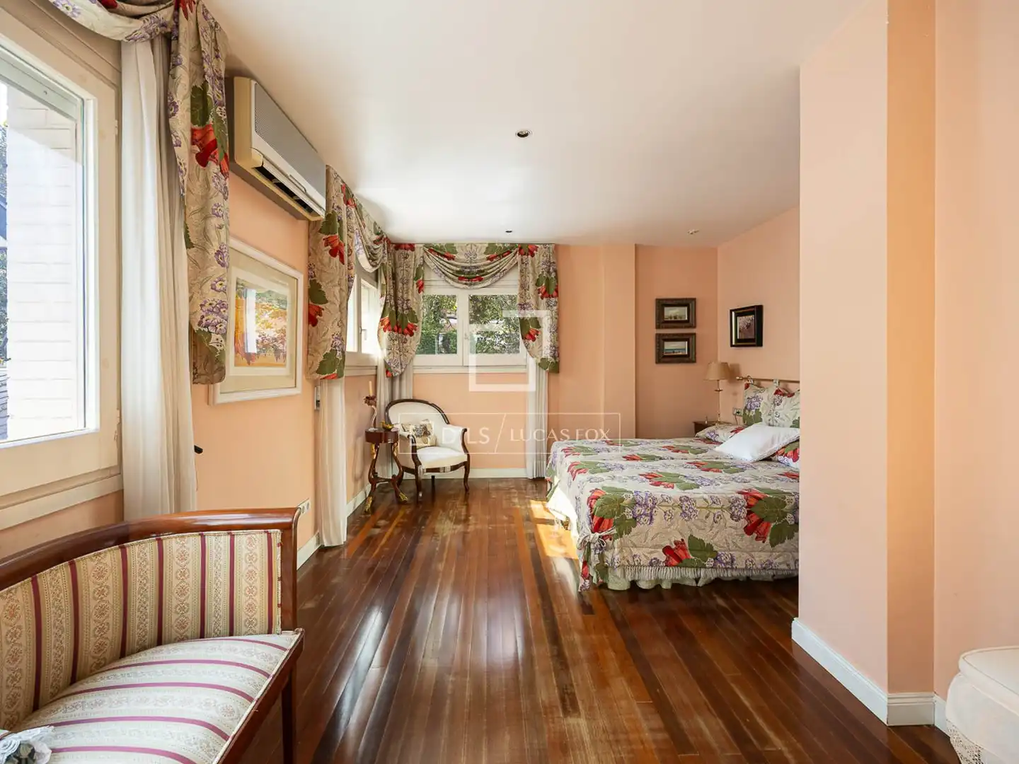 Habitación de Casa o chalet en venta en Barcelona con Aire acondicionado, Terraza y Trastero