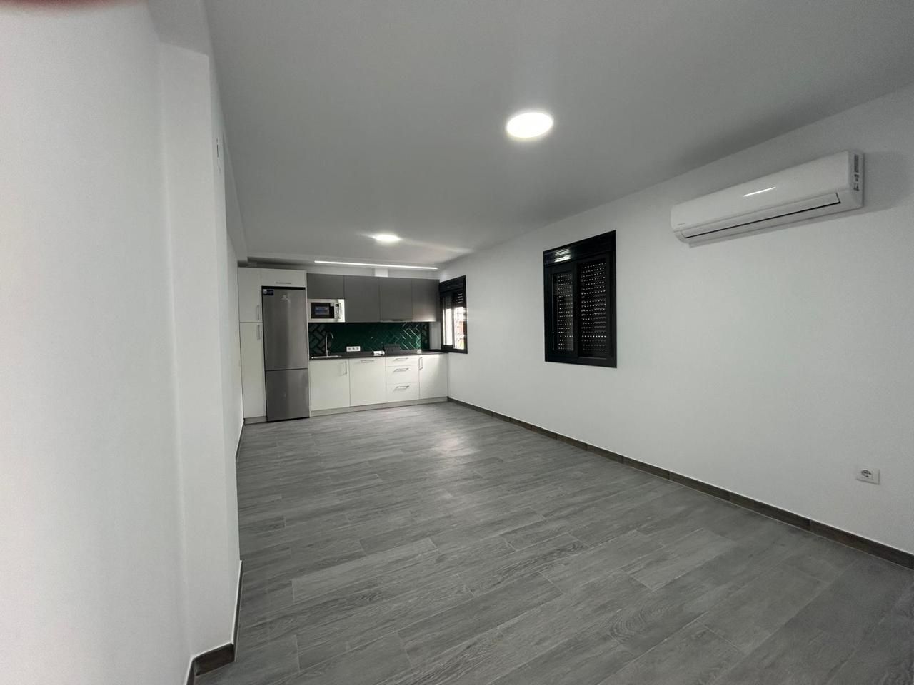 House or chalet to rent in Dos Hermanas  with Air Conditioner