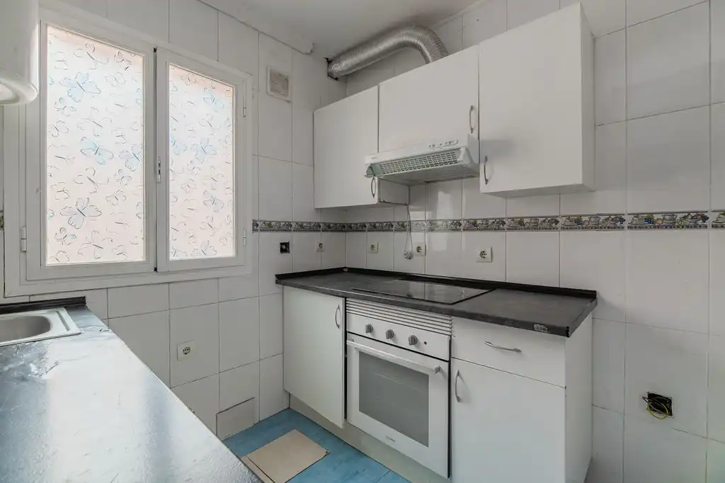 Küche von Wohnung zum Verkauf in Madrid