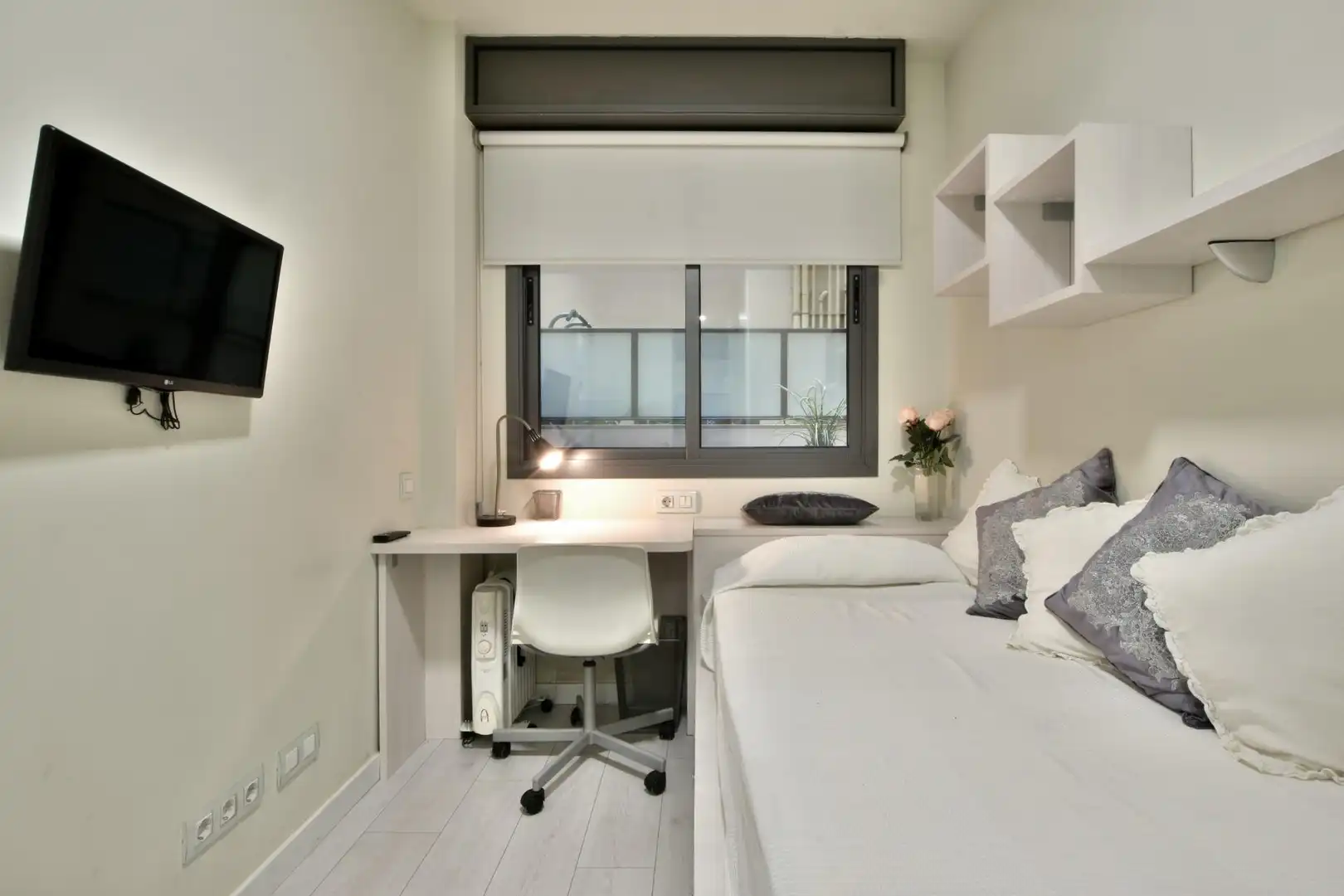 Habitación de Piso en venta en Barcelona con Parquet, Terraza y Balcón