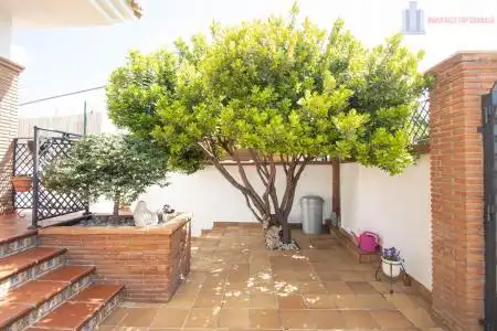 Villa con piscina in vendita a FUENTE ENCAÑA 50, imagen 7