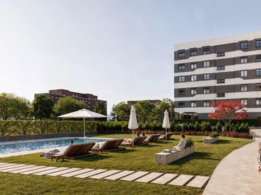 Pis amb piscina en venda a Calle del Campón 103A
