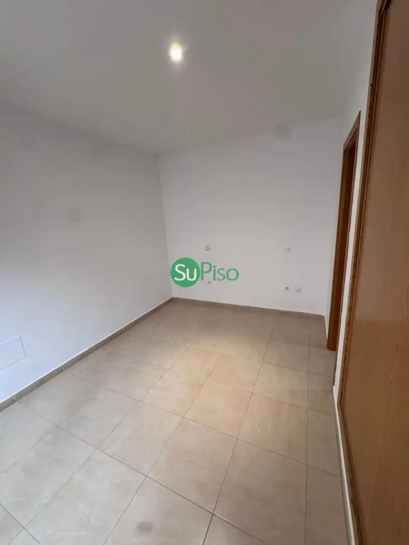 Piso en venta en Calle la Bodega, 5, Magán