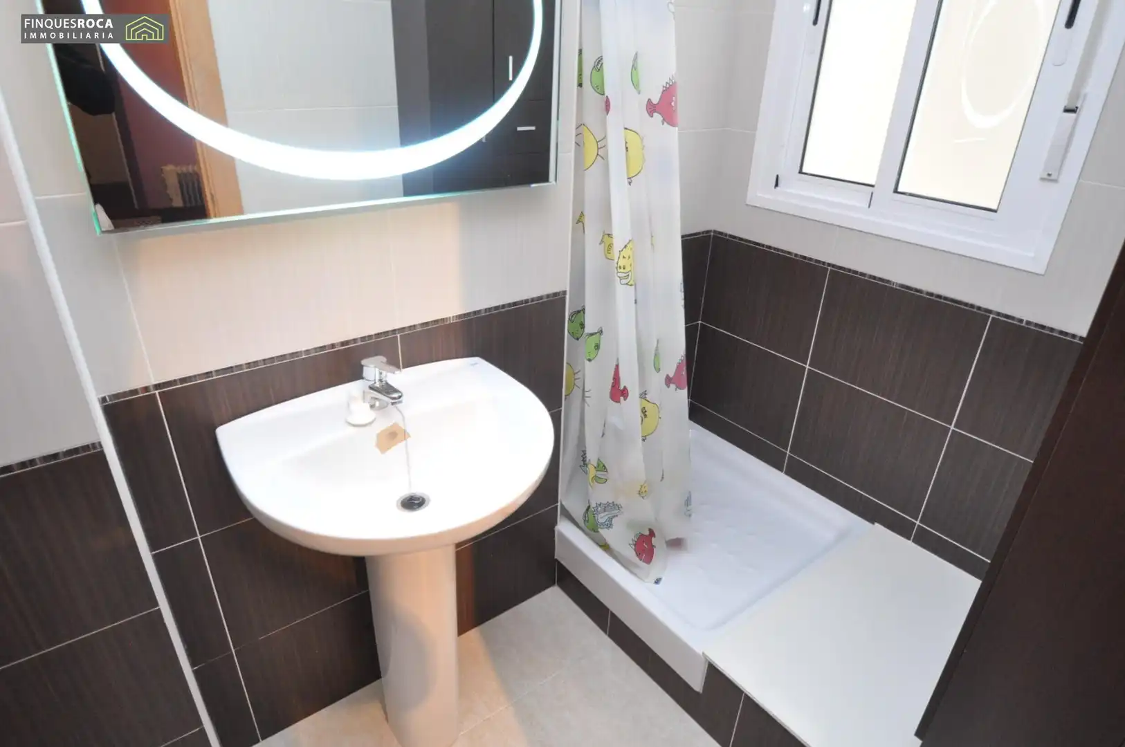 Baño de Planta baja en venta en La Ràpita con Aire acondicionado, Terraza y Amueblado