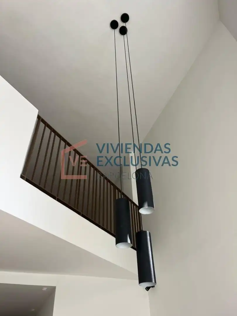 Dúplex en venda en Barcelona amb Parquet, Balcó i Alarma