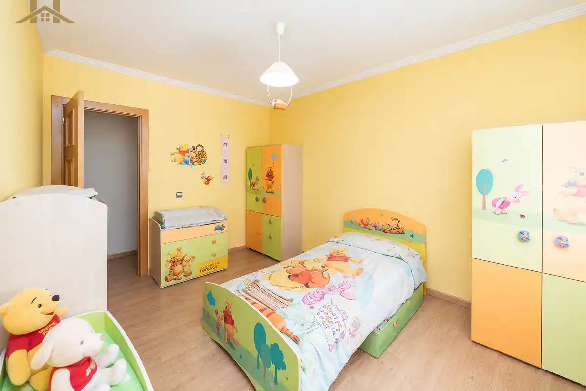 Habitación de Casa o chalet en venta en Villaviciosa de Odón con Aire acondicionado, Calefacción y Jardín privado