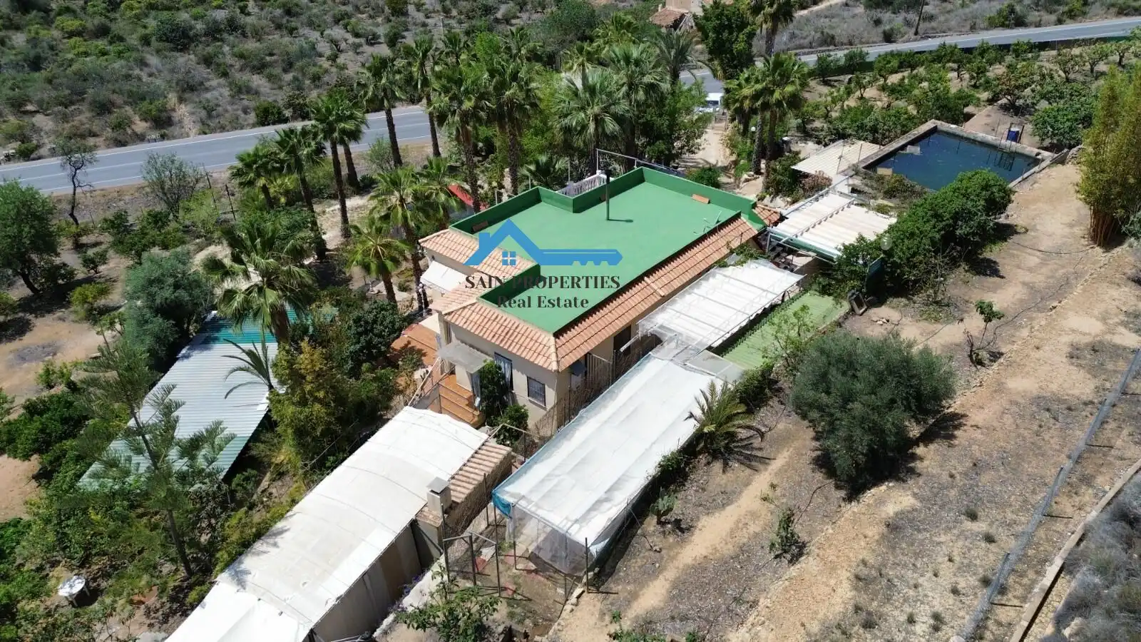Vista exterior de Finca rústica en venta en La Nucia con Jardín privado, Terraza y Trastero