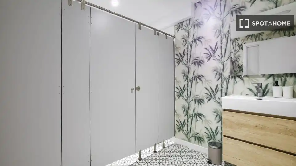 Room in Conde Orgaz - Piovera