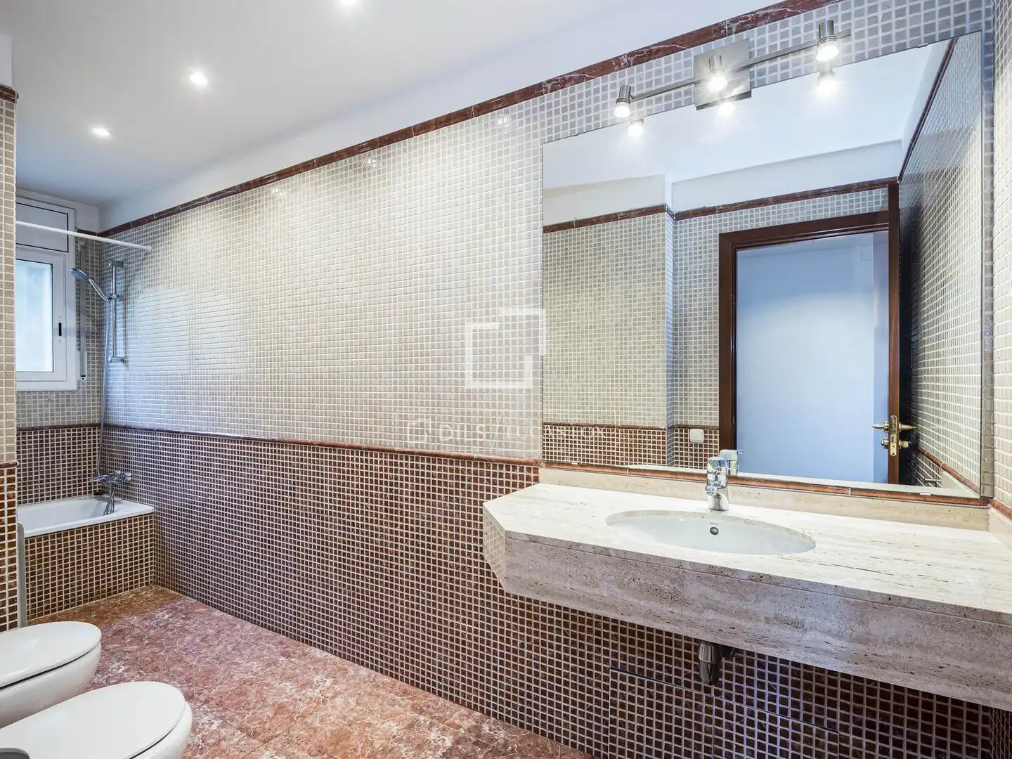 Bathroom of Houses for sale in Sant Cugat del Vallès  with Air Conditioner, Heating and Terrace