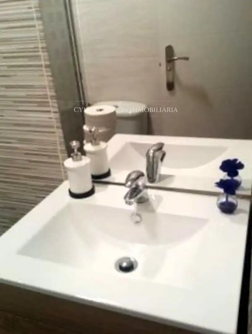 Baño de Casa o chalet en venta en Puerto de Béjar con Calefacción, Terraza y Amueblado