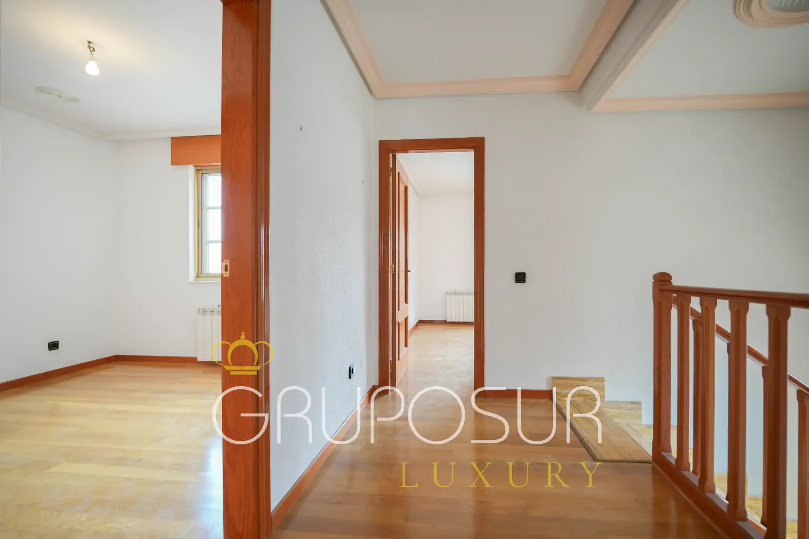 Casa adosada en venda en Laguna de Duero amb Calefacció, Jardí privat i Parquet