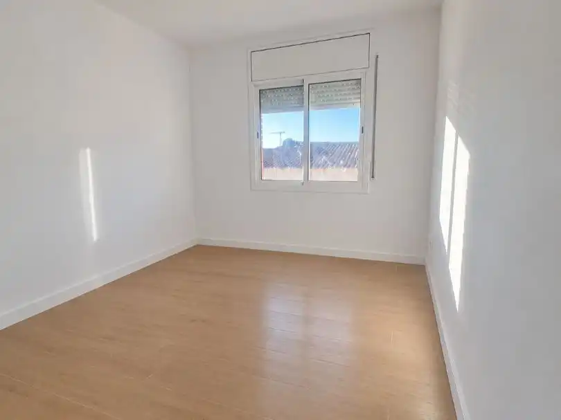 Habitación de Piso en venta en Martorell, Barcelona