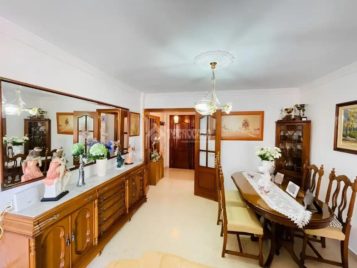 Comedor de Piso en venta en Fuengirola con Terraza