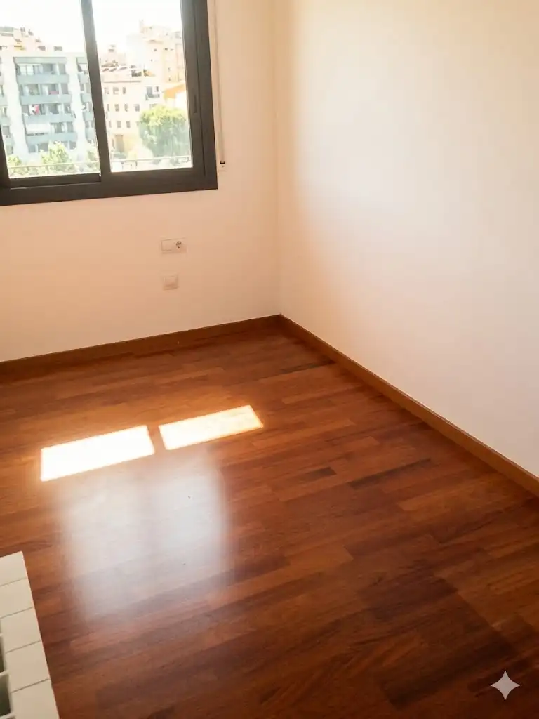 Schlafzimmer von Maisonette zum Verkauf in Terrassa mit Heizung, Parkett und Terrasse