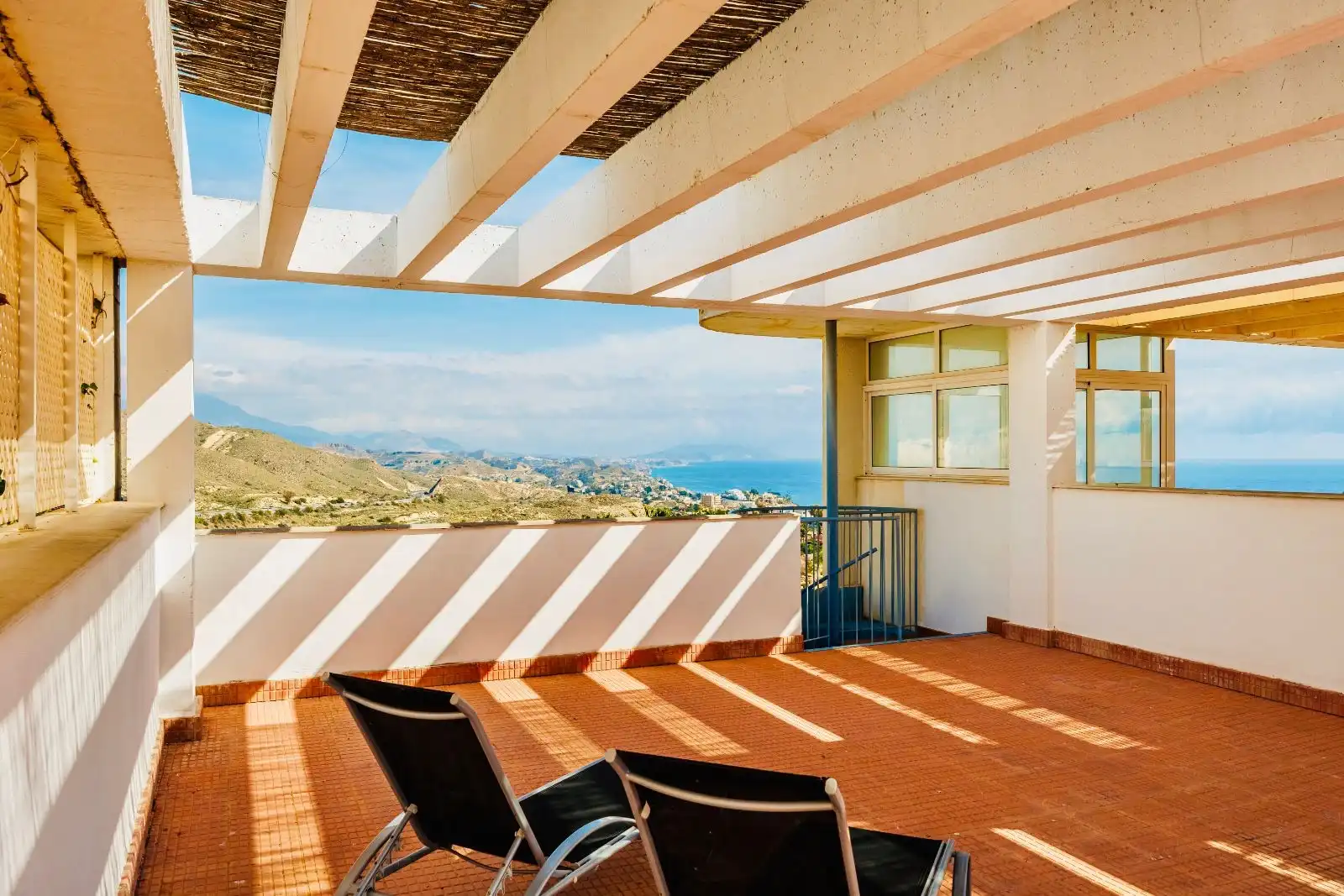 Terrasse von Dachboden zur Miete in El Campello mit Klimaanlage, Heizung und Terrasse