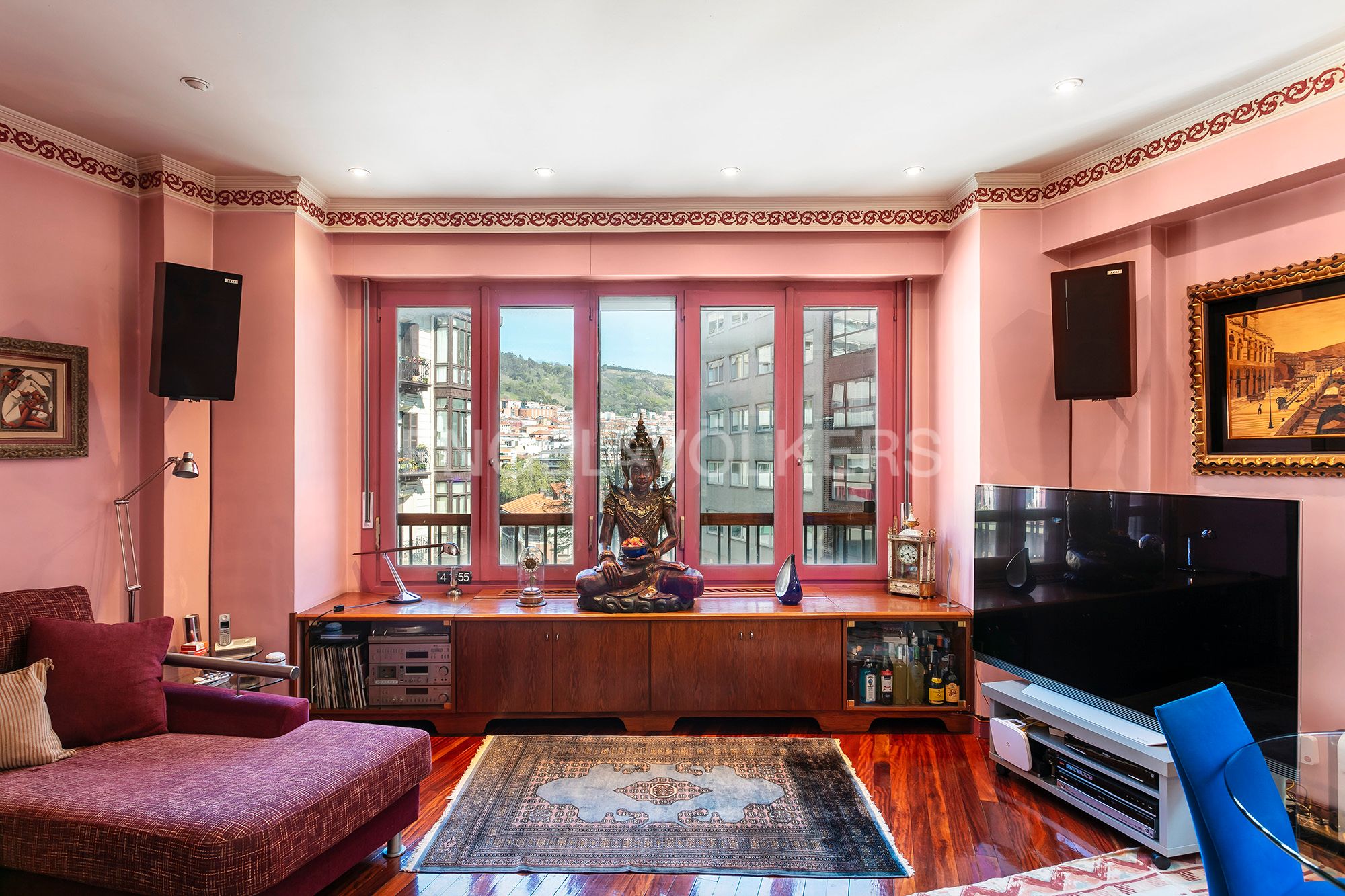 Sala d'estar de Apartament en venda en Bilbao  amb Aire condicionat, Calefacció i Traster