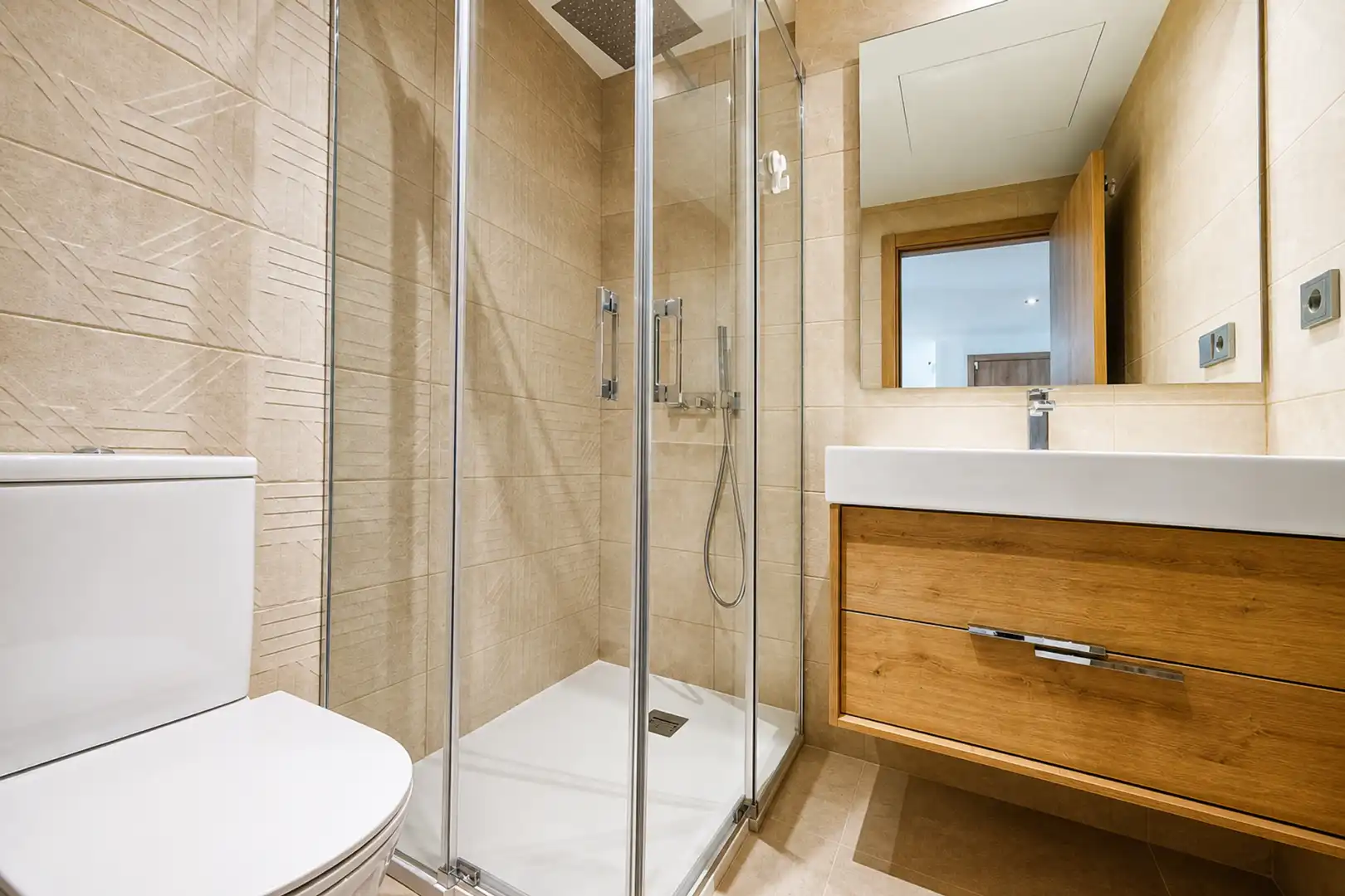Baño de Planta baja en venta en Casares con Aire acondicionado, Jardín privado y Terraza