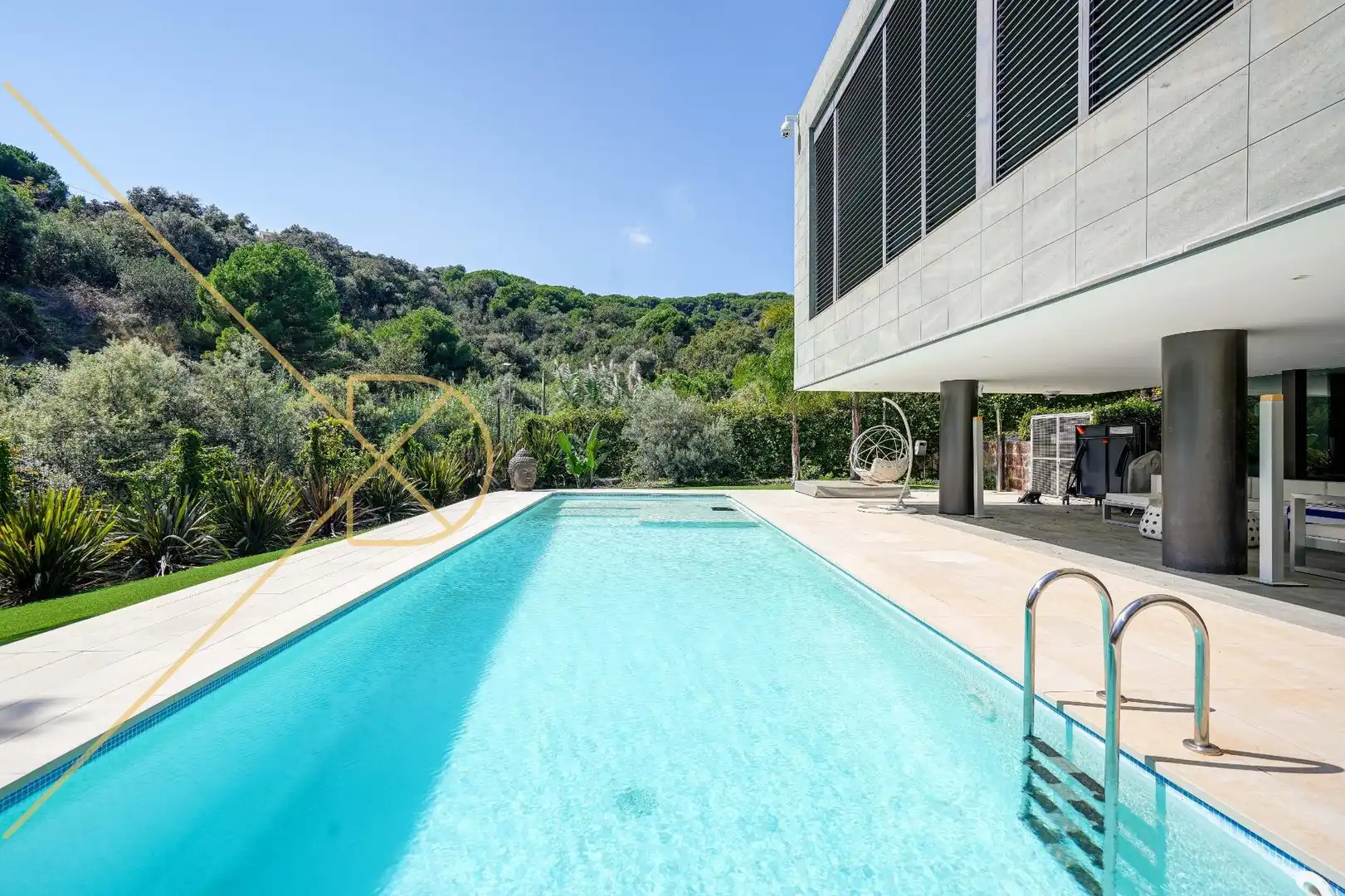 Piscina de Casa o chalet en venta en Alella con Calefacción, Jardín privado y Terraza