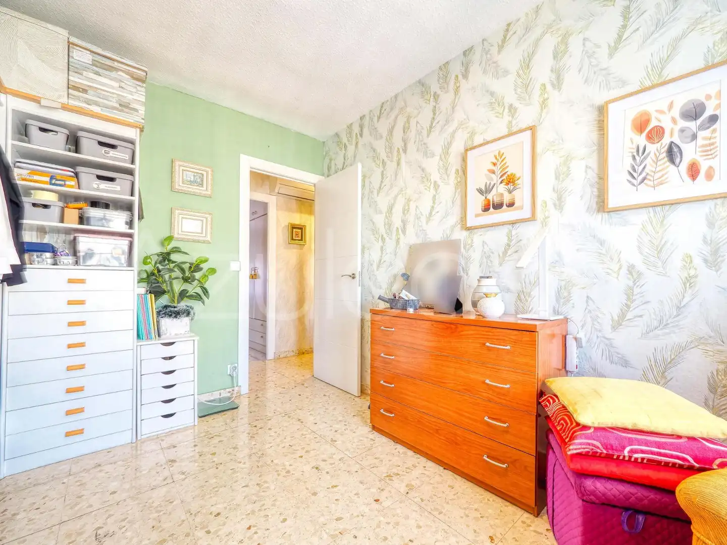 Bedroom of Flat for sale in Benidorm  with Air Conditioner and Community pool