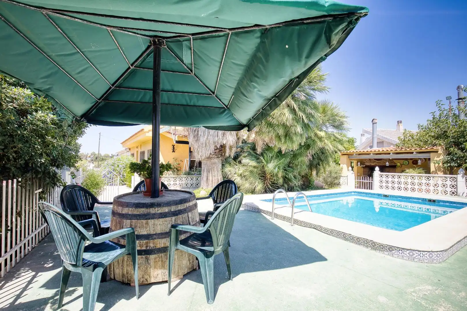 Villa con piscina in vendita a Calle Barrio lo marques la matanza 17 CV-868, imagen 4