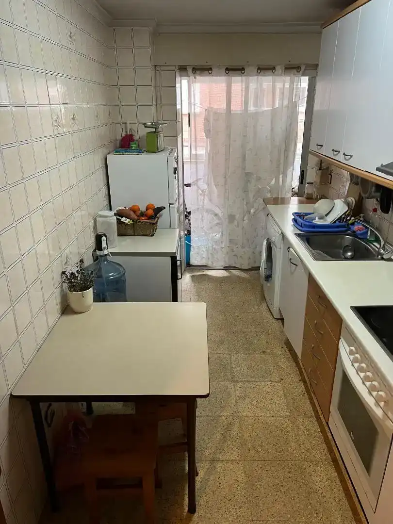 Cuina de Pis per a compartir en Bezana - Prezanes