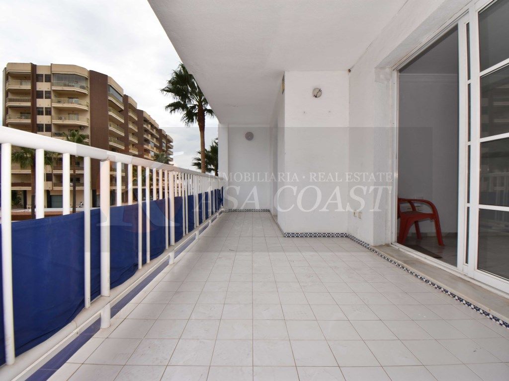 Terraza de Piso en venta en Fuengirola con Jardín privado, Terraza y Piscina comunitaria