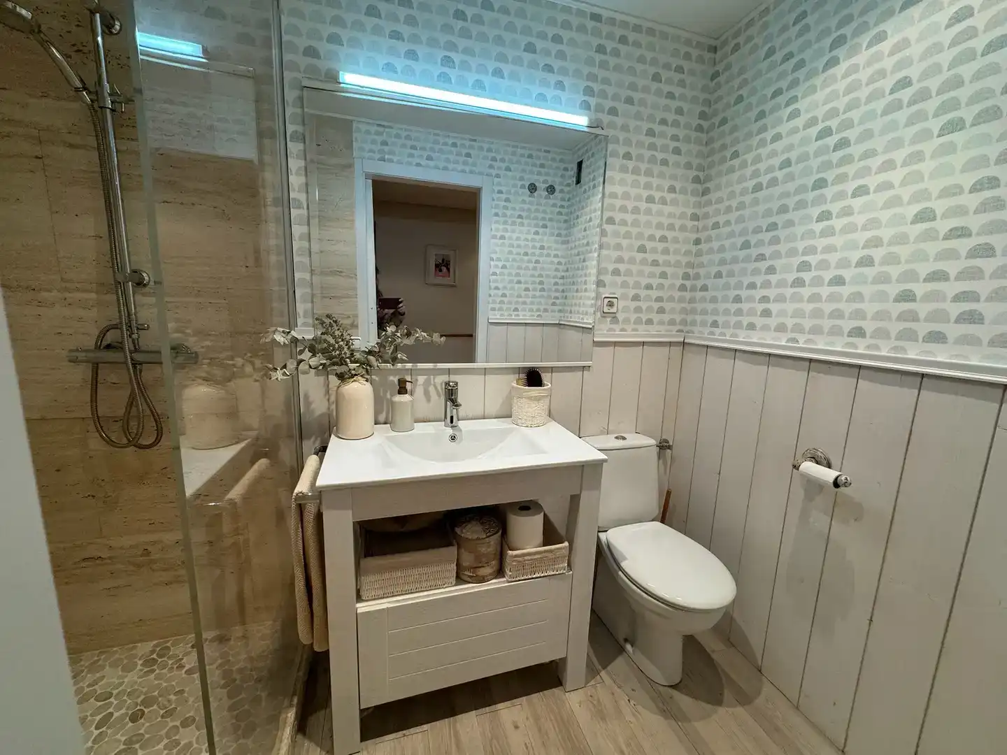 Bathroom of Flat for sale in Ensanche