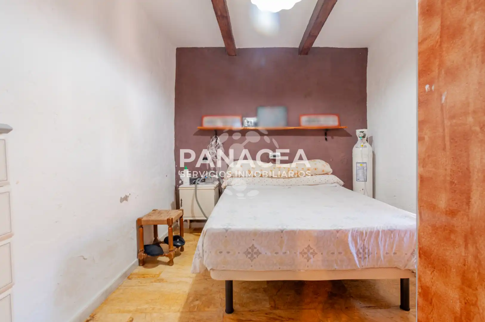 Schlafzimmer von Haus oder Chalet zum Verkauf in Chercos mit Privatgarten, Möbliert und Ofen
