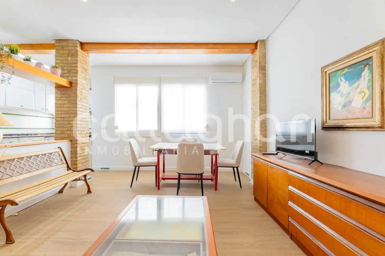 Wohnzimmer von Wohnung zur Miete in Valencia mit Klimaanlage, Abstellraum und Möbliert